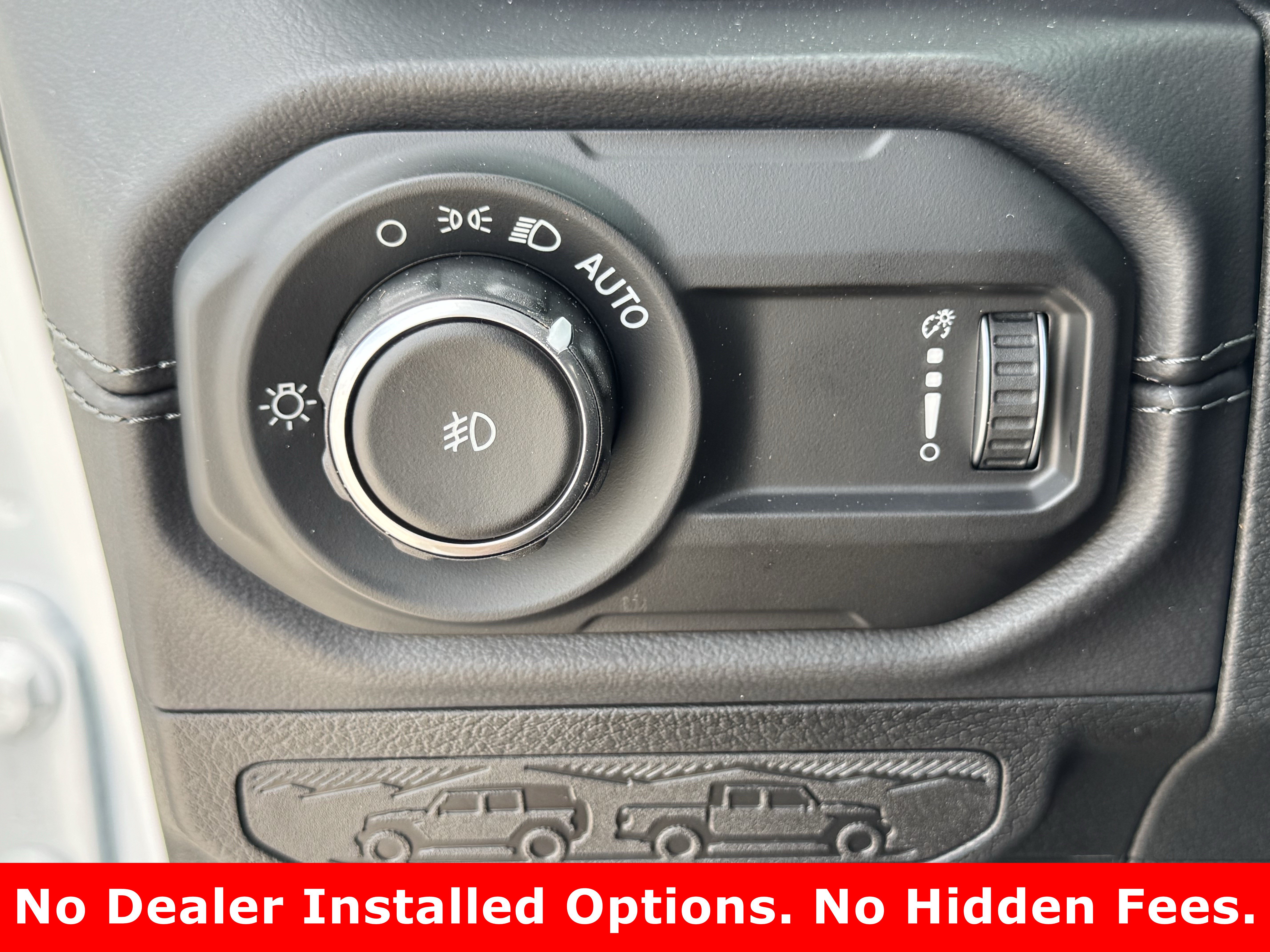 New 2026 Jeep Wrangler Unlimited Sahara AWD/4WD image 18