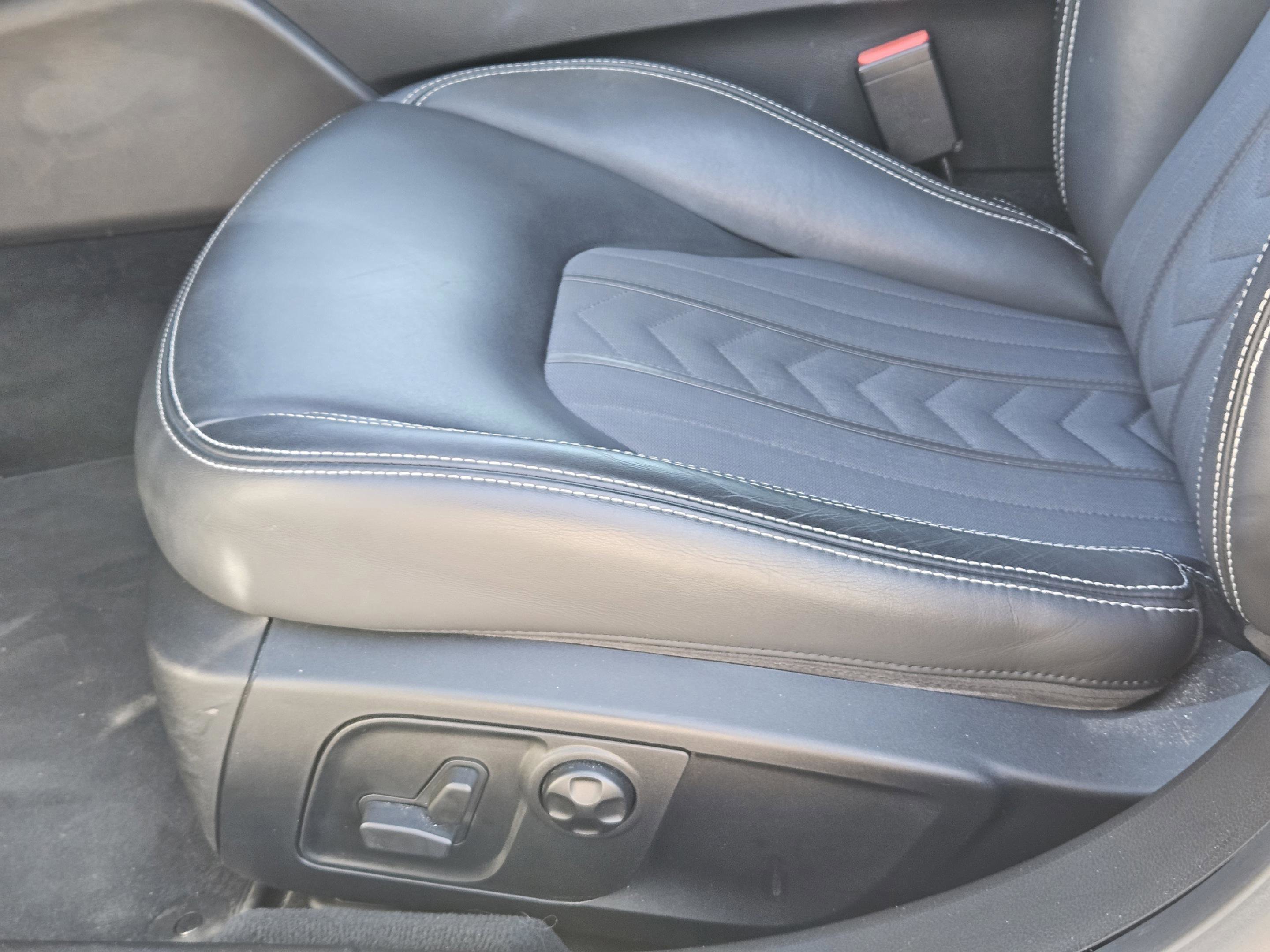 Used 2019 Maserati Ghibli S GranLusso image 23