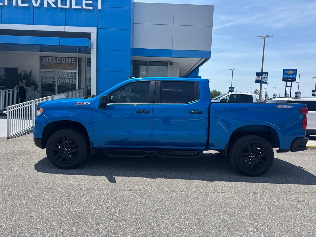 Used 2023 Chevrolet Silverado 1500 LT Trail Boss AWD/4WD image 3