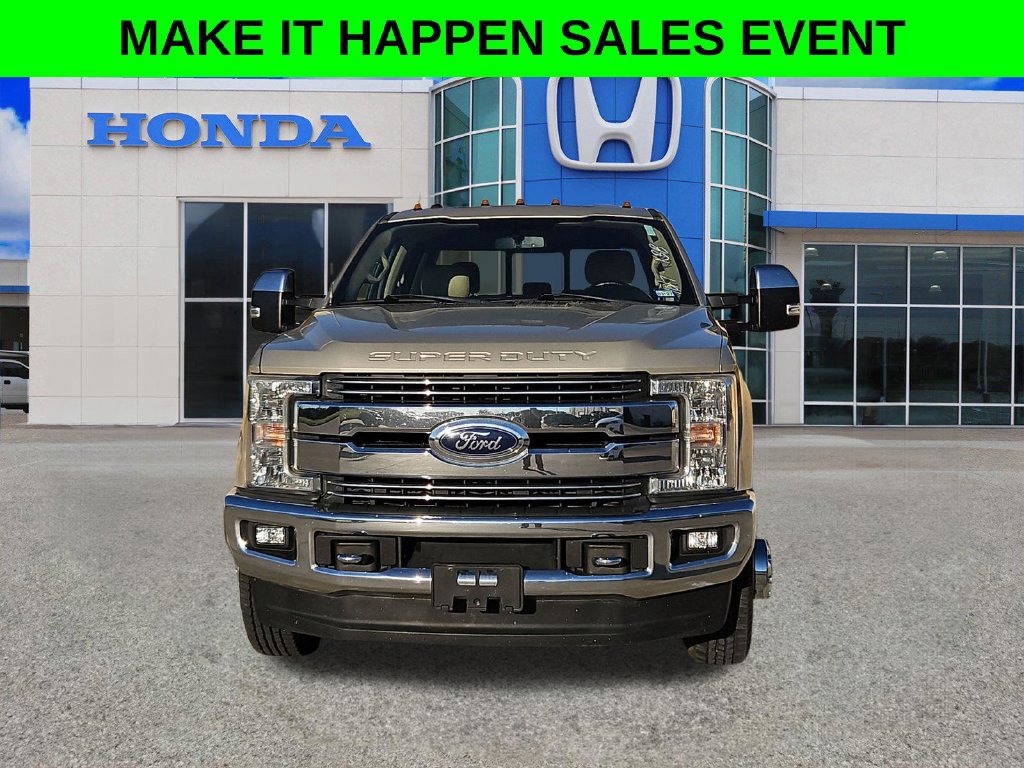 Used 2017 Ford F350 Lariat w/ Chrome Package AWD/4WD image 8