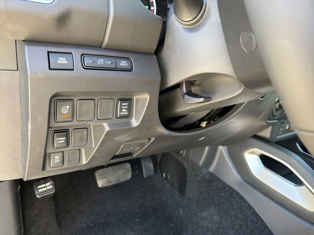 New 2026 Nissan Frontier SV w/ SV Convenience Package AWD/4WD image 18