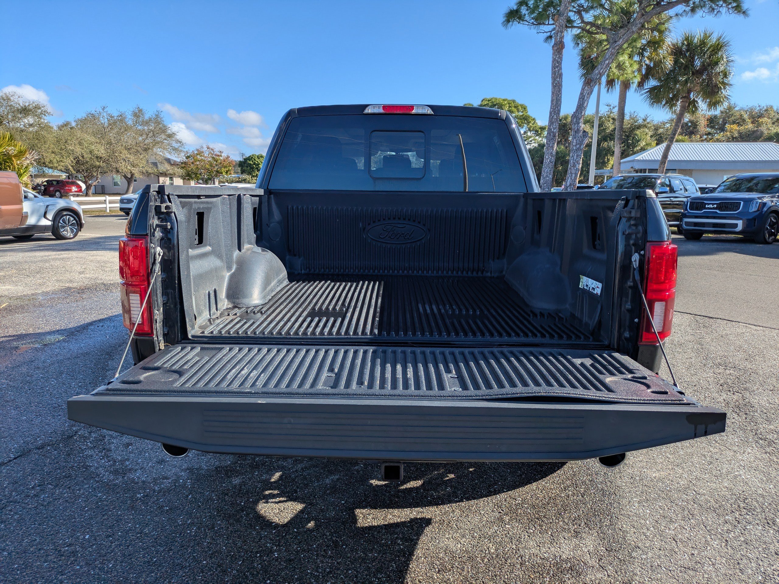 Used 2019 Ford F150 Limited RWD image 14