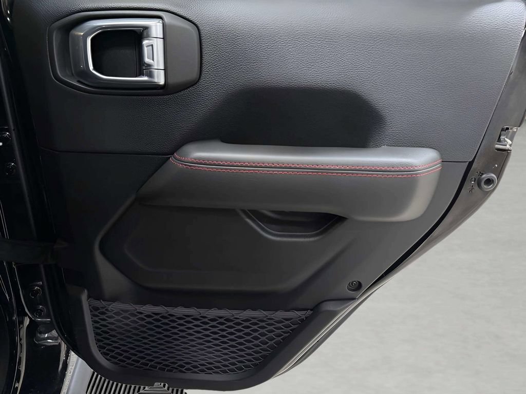 Used 2021 Jeep Wrangler Unlimited Rubicon w/ Uconnect 4C Nav & Sound Group AWD/4WD image 12