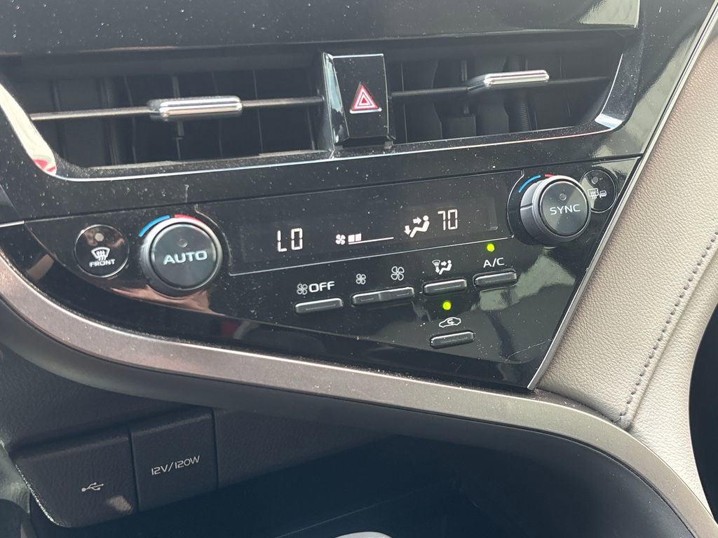 Used 2023 Toyota Camry SE image 14