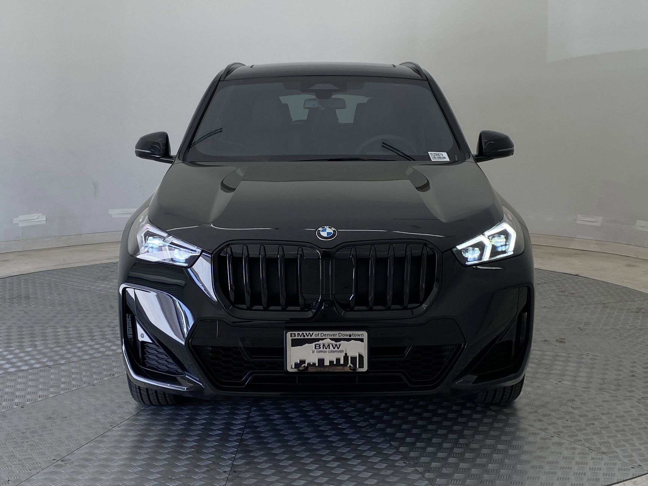 Used 2025 BMW X1 xDrive28i w/ Technology Package image 5