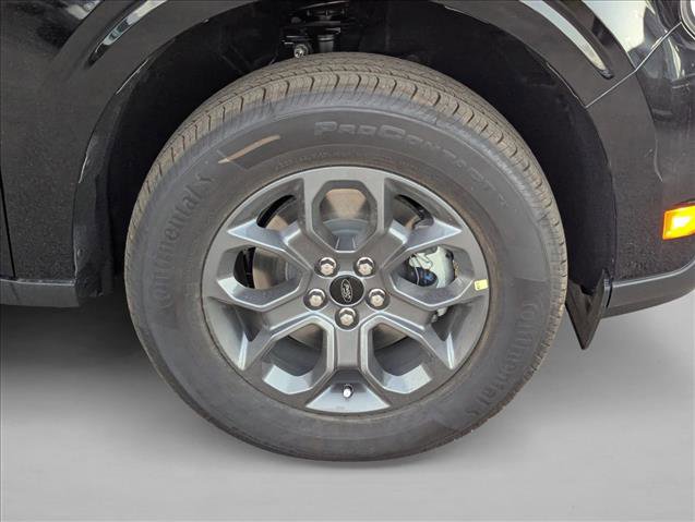 New 2026 Ford Maverick XLT image 9