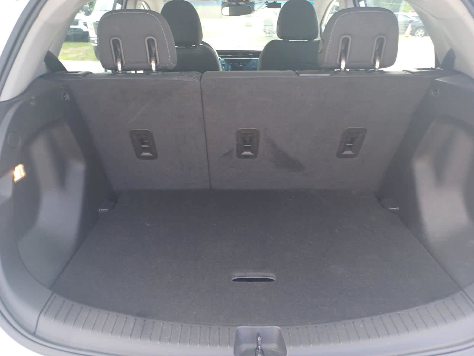 Used 2023 Chevrolet Bolt LT FWD image 15