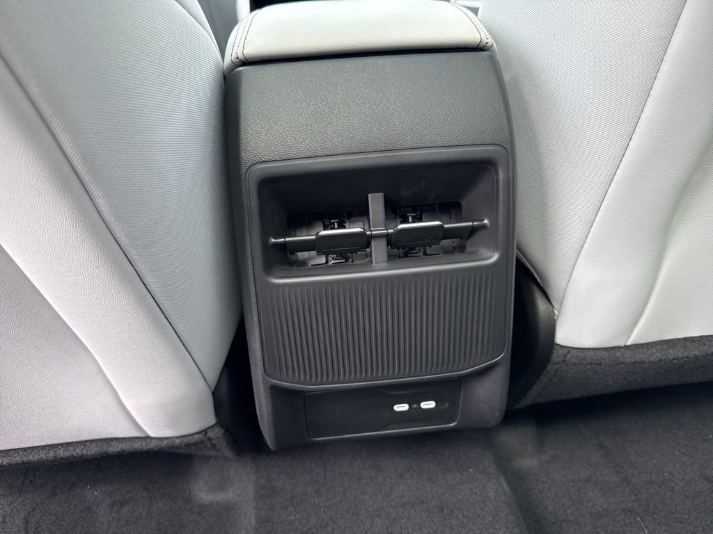 New 2026 Jeep Cherokee Limited image 23