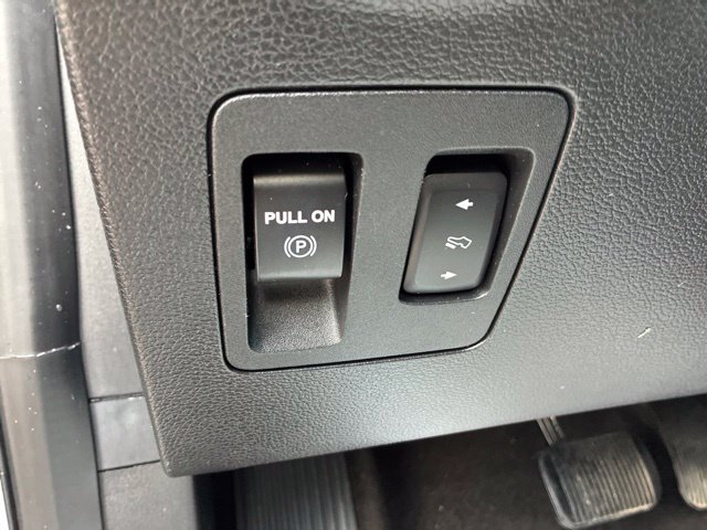 Used 2021 Ford Expedition Limited RWD image 14
