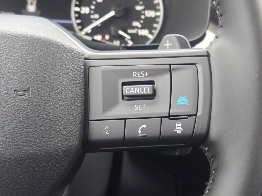 New 2026 Nissan Pathfinder SV w/ SV Premium Package image 30