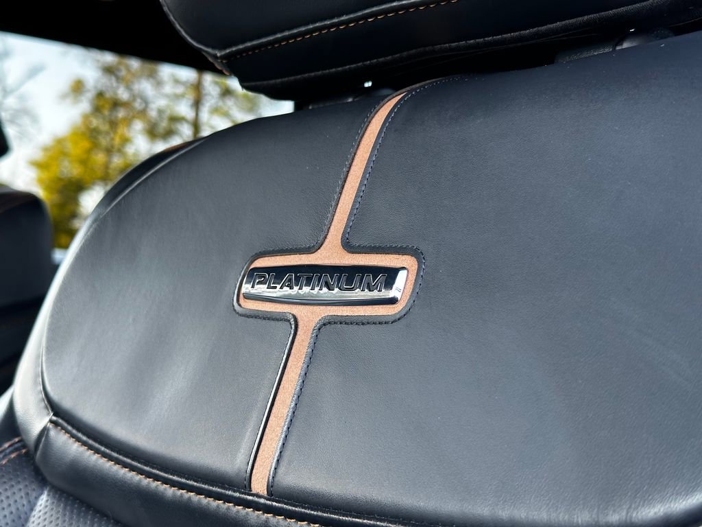 Used 2024 Ford F350 Platinum image 33