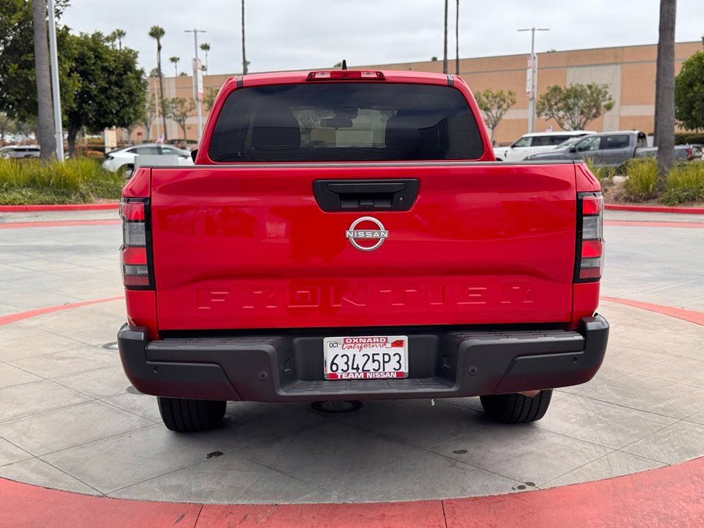 Certified 2022 Nissan Frontier S w/ Technology Package RWD image 7