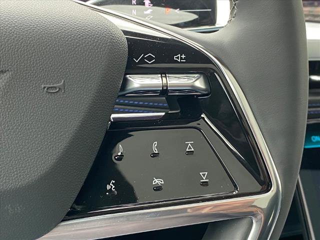 New 2025 Cadillac Escalade IQ Luxury 1 w/ Smart Trailering package image 14