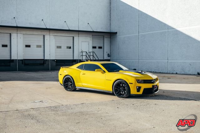 Used 2013 Chevrolet Camaro ZL1 image 8