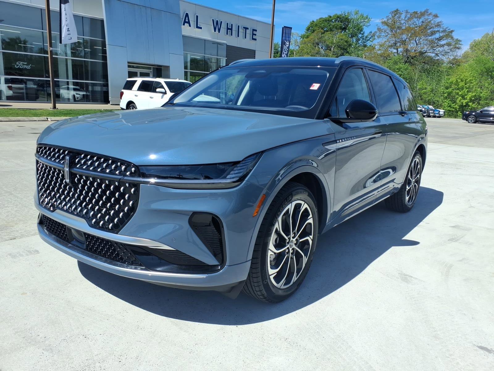 New 2026 Lincoln Nautilus Reserve image 1