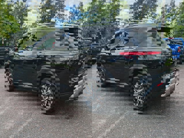 Used 2024 Nissan Pathfinder SL image 6