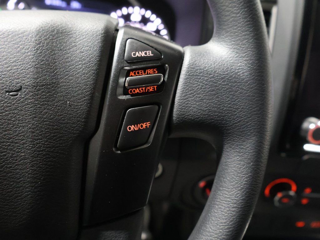 Used 2024 Nissan Frontier SV image 35