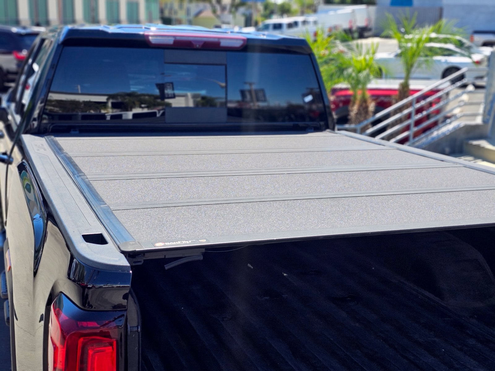 Used 2022 GMC Sierra 2500 AT4 w/ AT4 Preferred Package AWD/4WD image 12