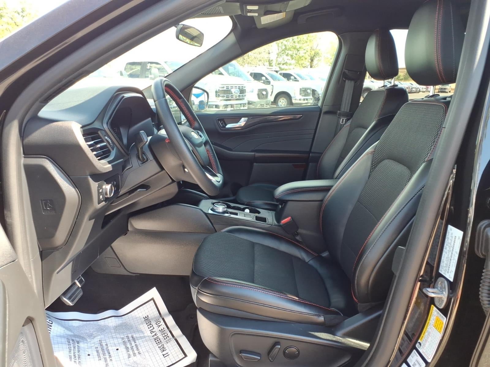 Certified 2024 Ford Escape ST-Line w/ Equipment Group 301A FWD image 22