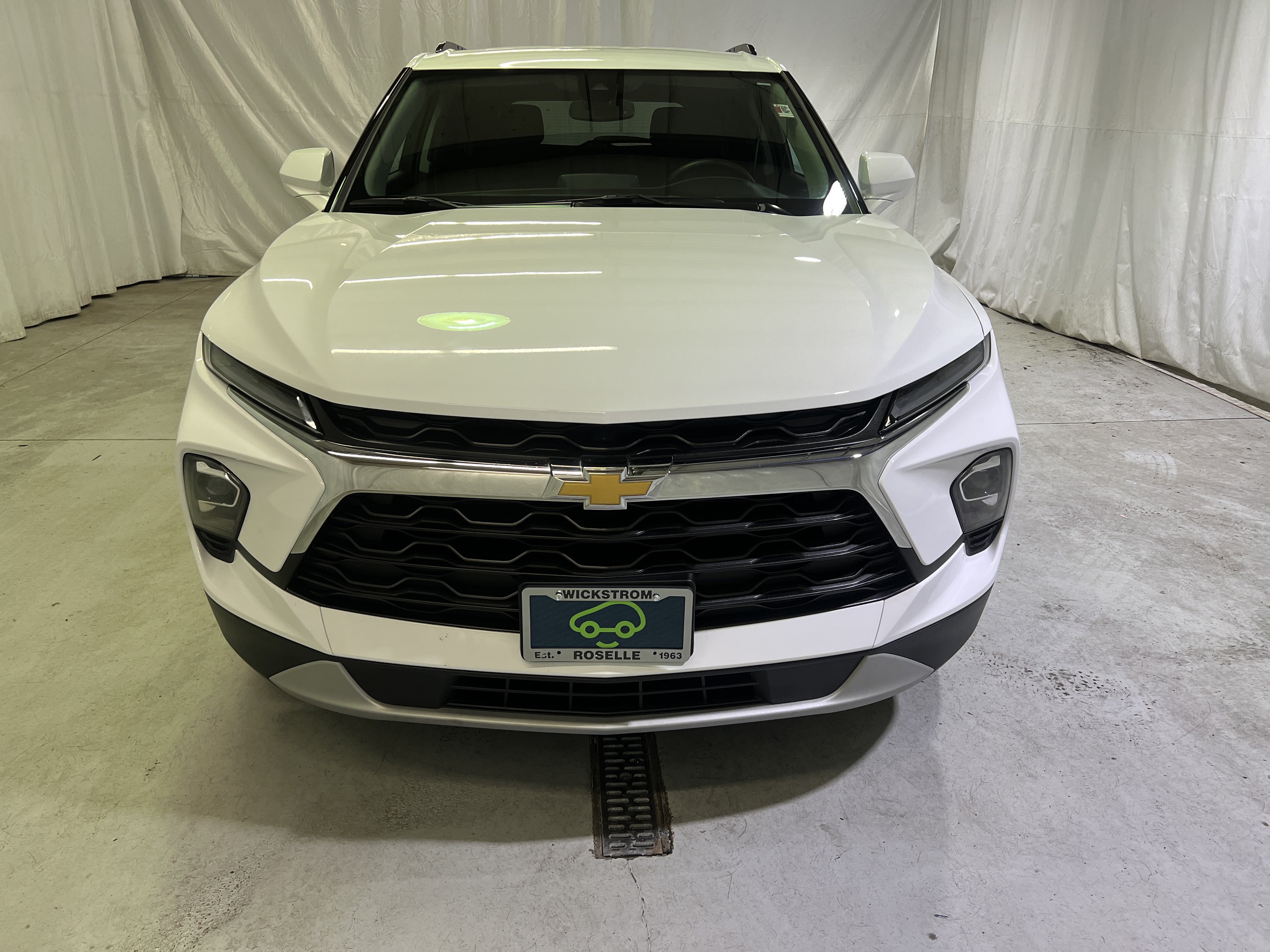 Certified 2023 Chevrolet Blazer LT w/ Convenience Package FWD image 3