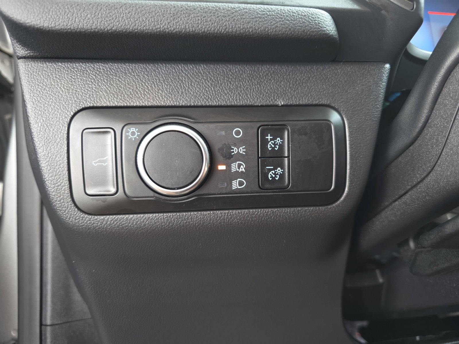 Used 2024 Ford Escape Active image 25