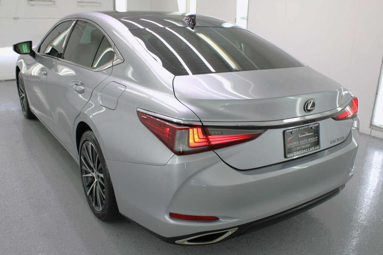 Used 2022 Lexus ES 350 w/ Premium Package image 6