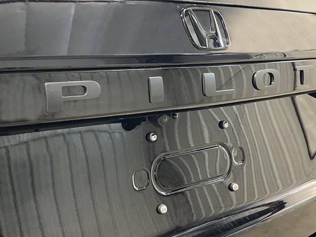 New 2026 Honda Pilot Touring image 6