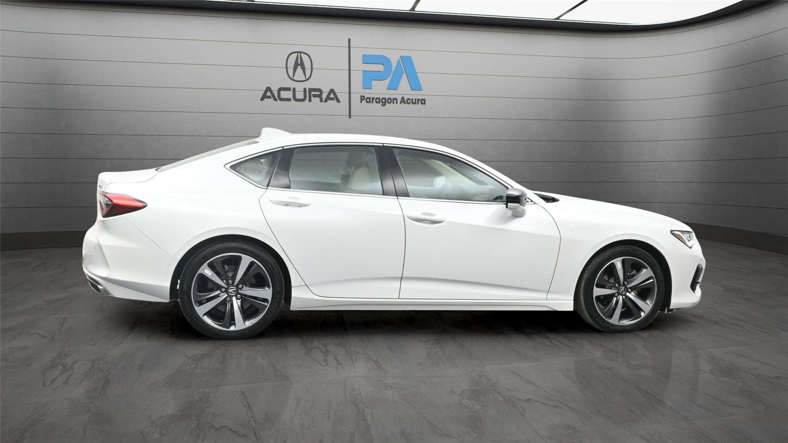 Certified 2025 Acura TLX w/ Technology Package image 28