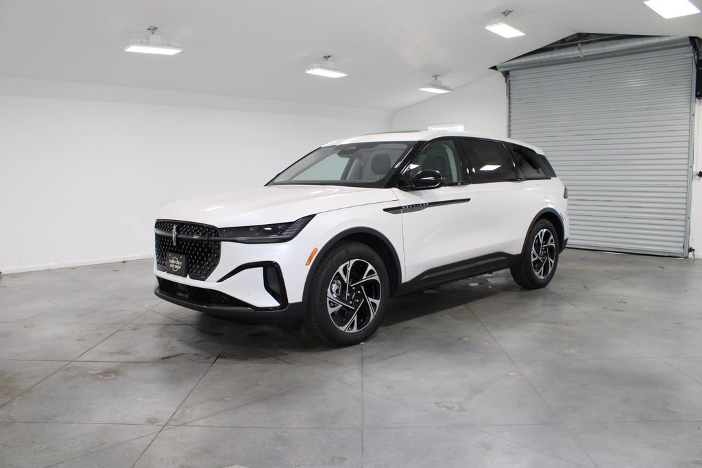 New 2026 Lincoln Nautilus Premier w/ Equipment Group 102A image 3