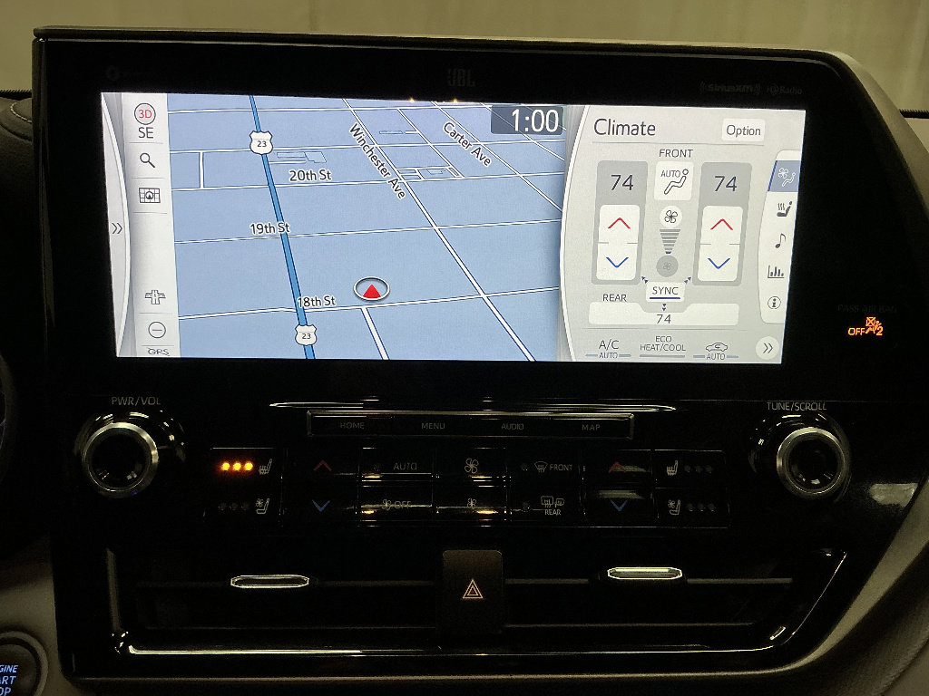 Used 2021 Toyota Highlander Limited AWD/4WD image 12