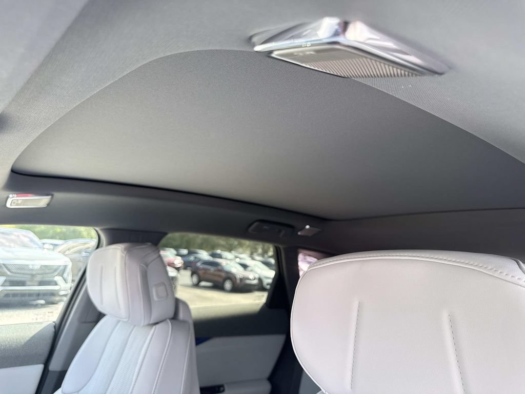 New 2027 Cadillac Optiq Premium Luxury RWD image 32