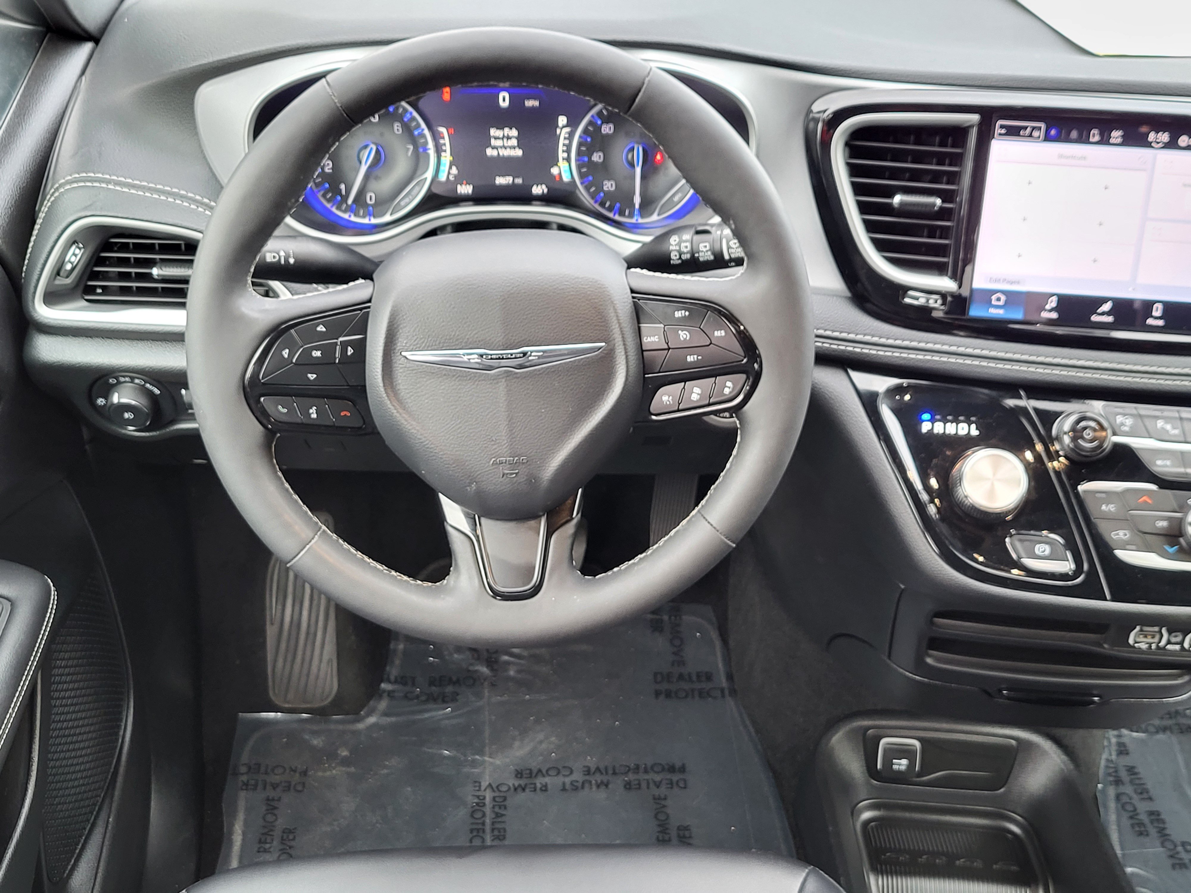 Used 2024 Chrysler Pacifica Touring-L w/ S Appearance Package AWD/4WD image 26