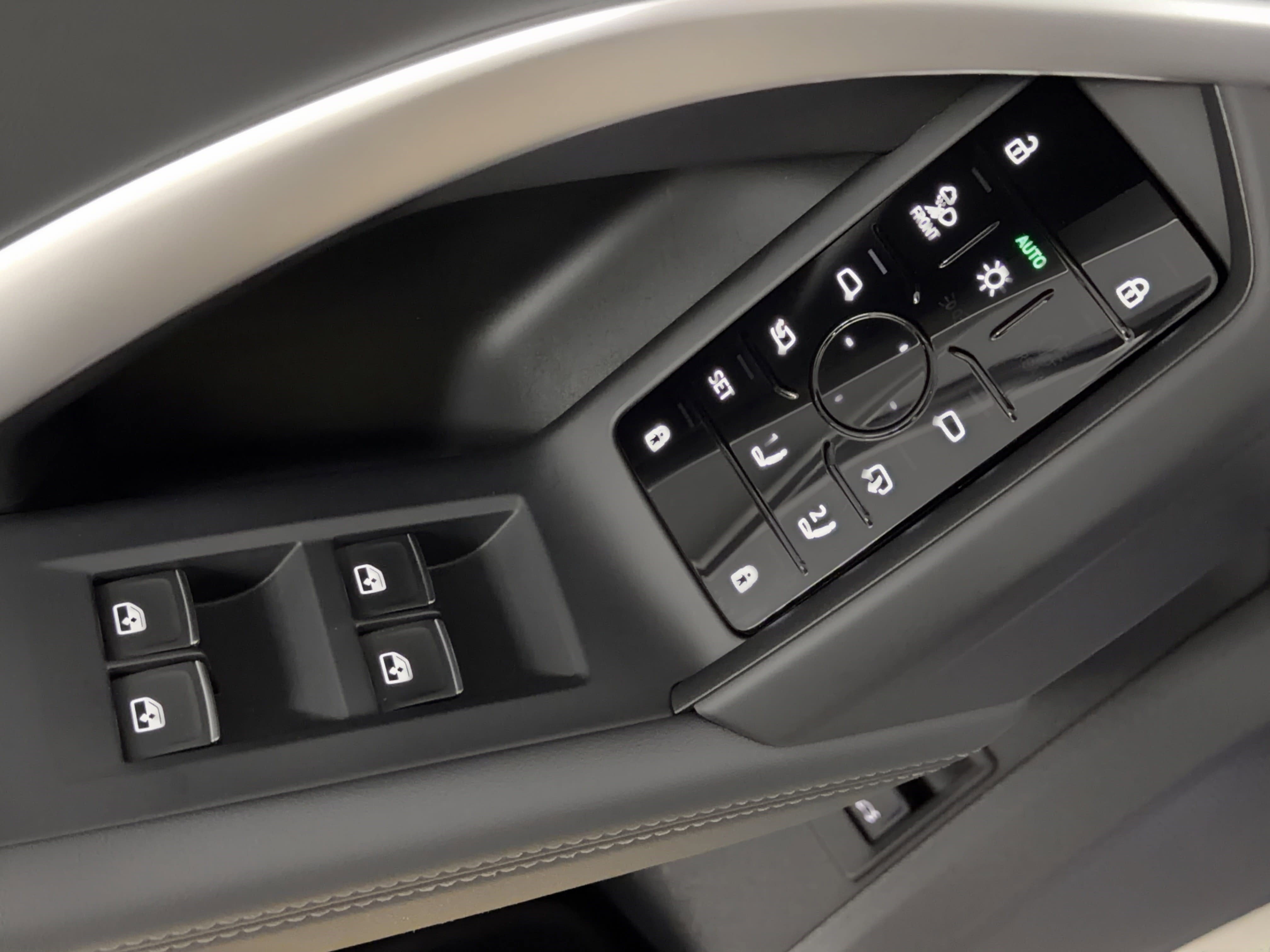 Certified 2025 Audi Q5 Premium Plus w/ Premium Plus image 15