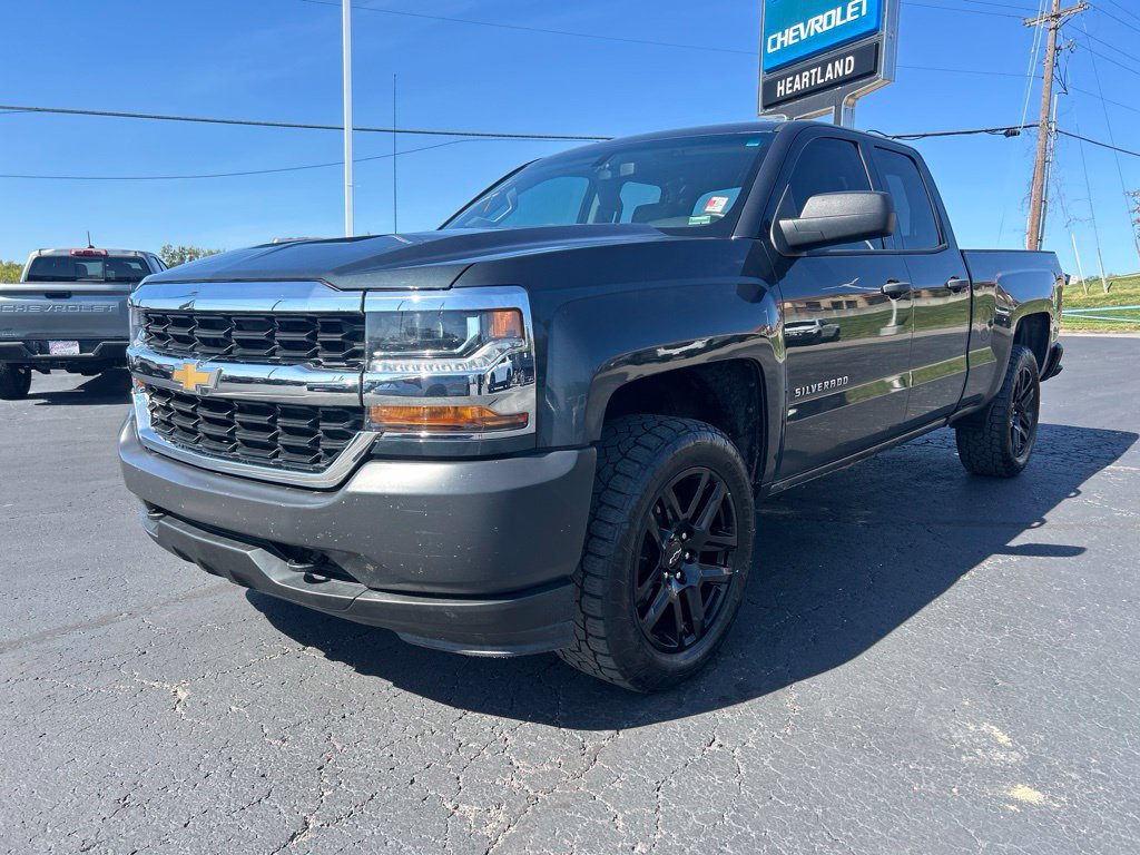 Used 2017 Chevrolet Silverado 1500 W/T w/ Trailering Package