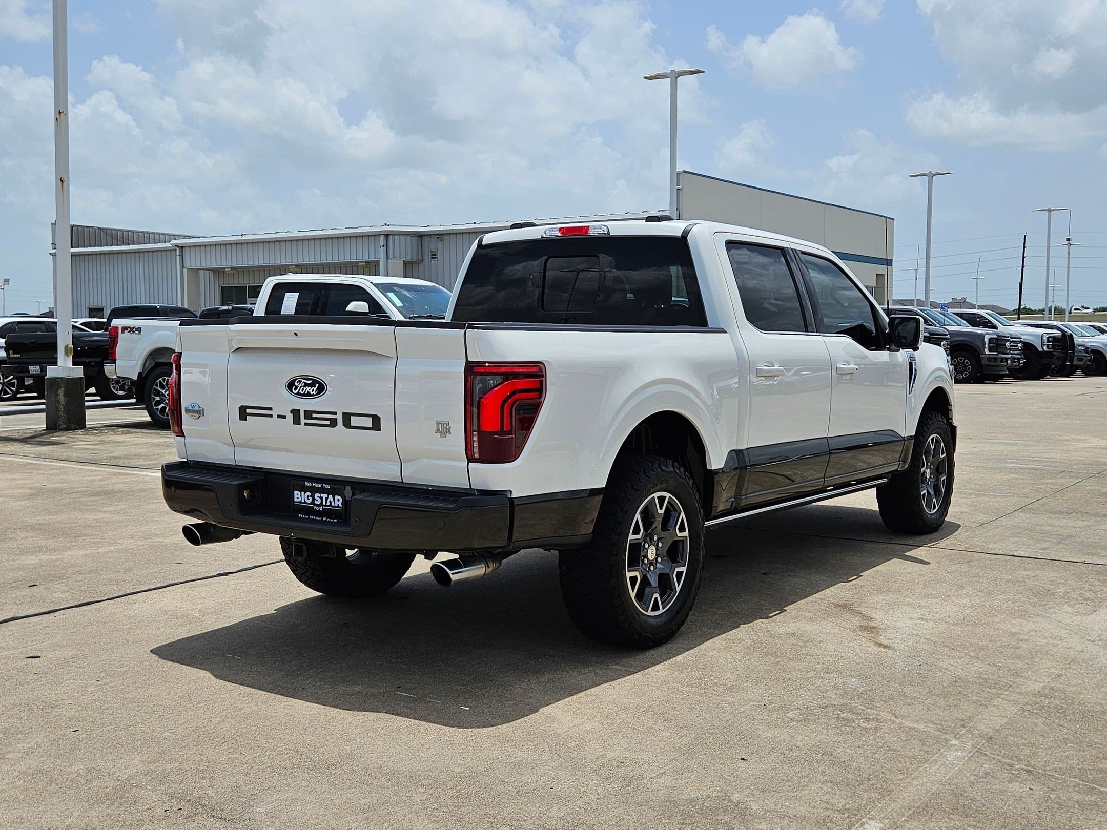 Used 2024 Ford F150 King Ranch w/ FX4 Off-Road Package AWD/4WD image 3