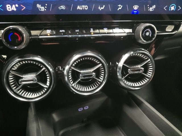 New 2026 Chevrolet Blazer EV LT AWD/4WD image 19