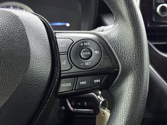 Used 2021 Toyota Corolla LE FWD image 27