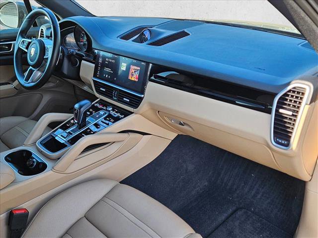Used 2020 Porsche Cayenne image 22