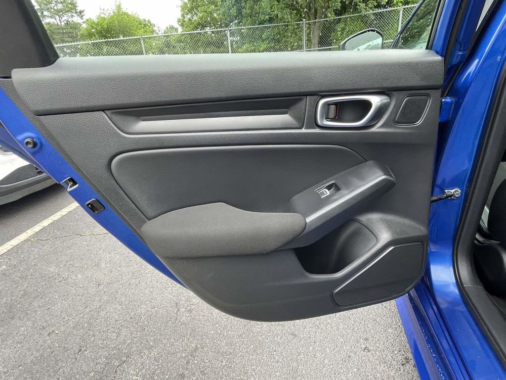 Used 2023 Honda Civic Sport image 17
