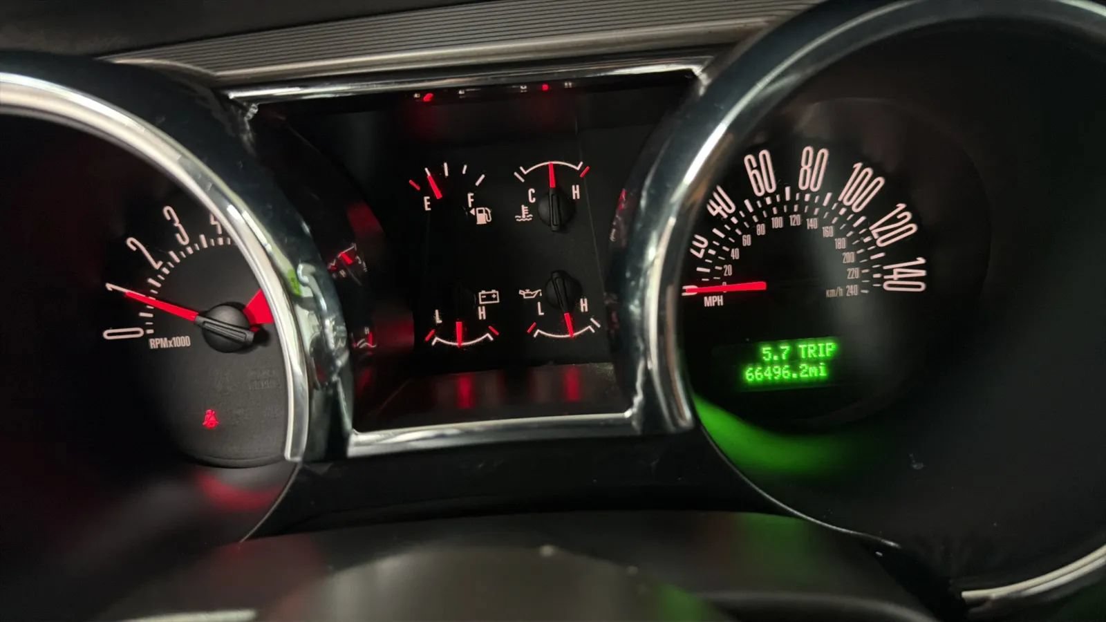 Used 2005 Ford Mustang GT RWD image 12