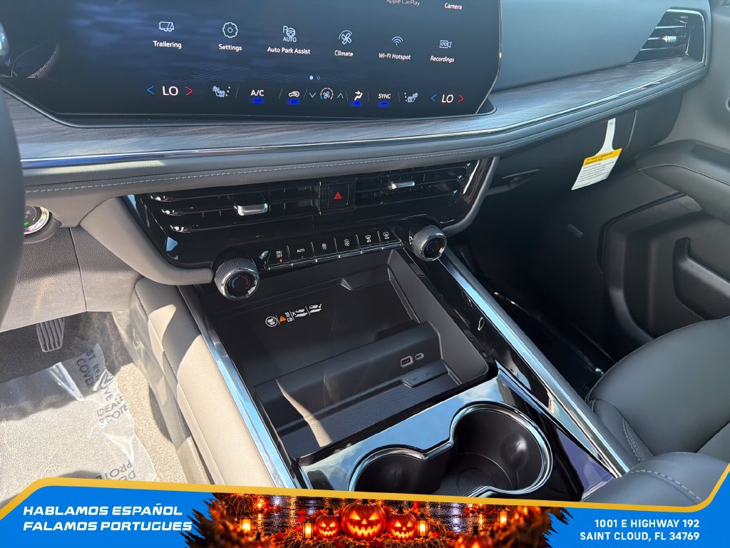New 2026 Chevrolet Suburban LT w/ Comfort Package AWD/4WD image 20