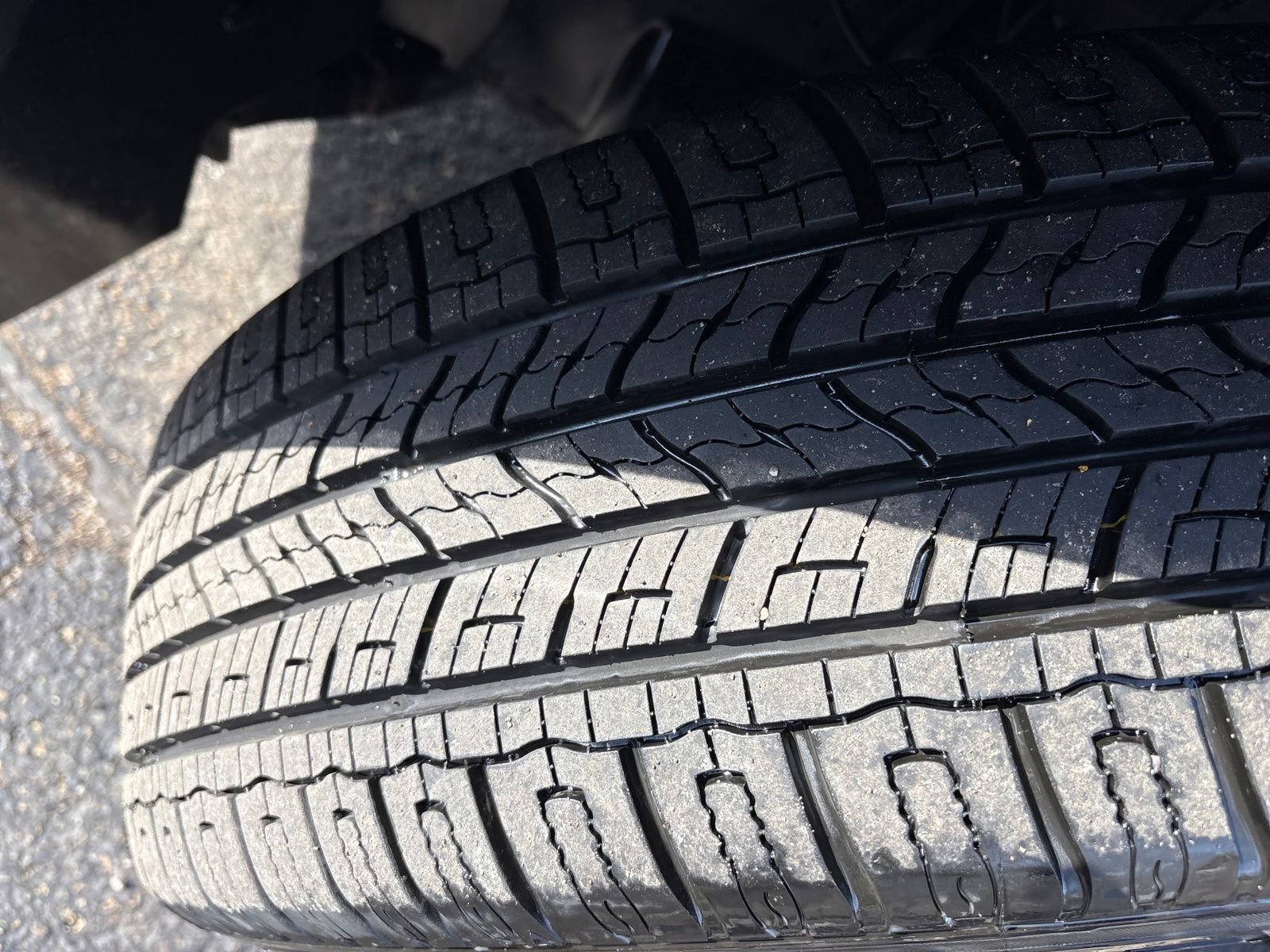 Used 2017 Chevrolet Equinox LT image 28