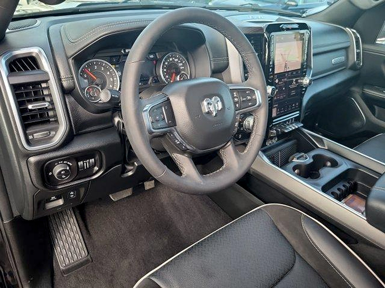 Used 2026 RAM 1500 Laramie w/ Laramie Preferred Package AWD/4WD image 23