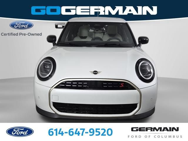 Used 2025 MINI Cooper S FWD image 2