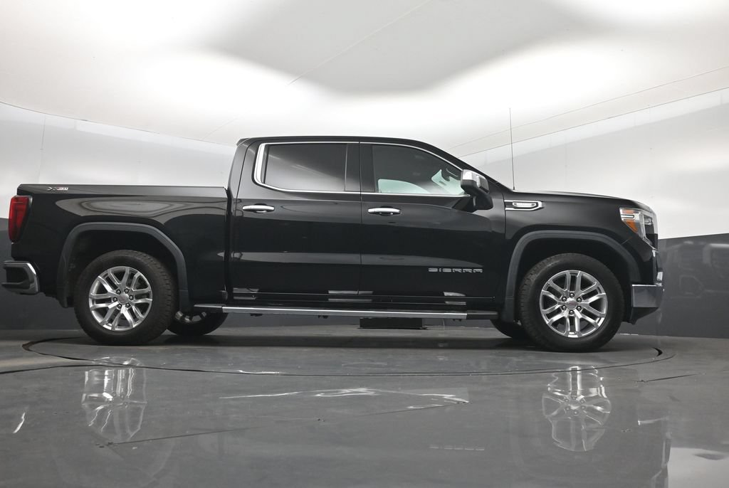 Used 2021 GMC Sierra 1500 SLT w/ SLT Premium Plus Package AWD/4WD image 16