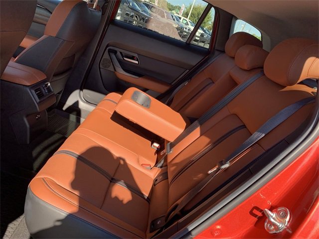 Used 2024 MAZDA CX-50 AWD 2.5 Turbo w/ Cargo Package image 10