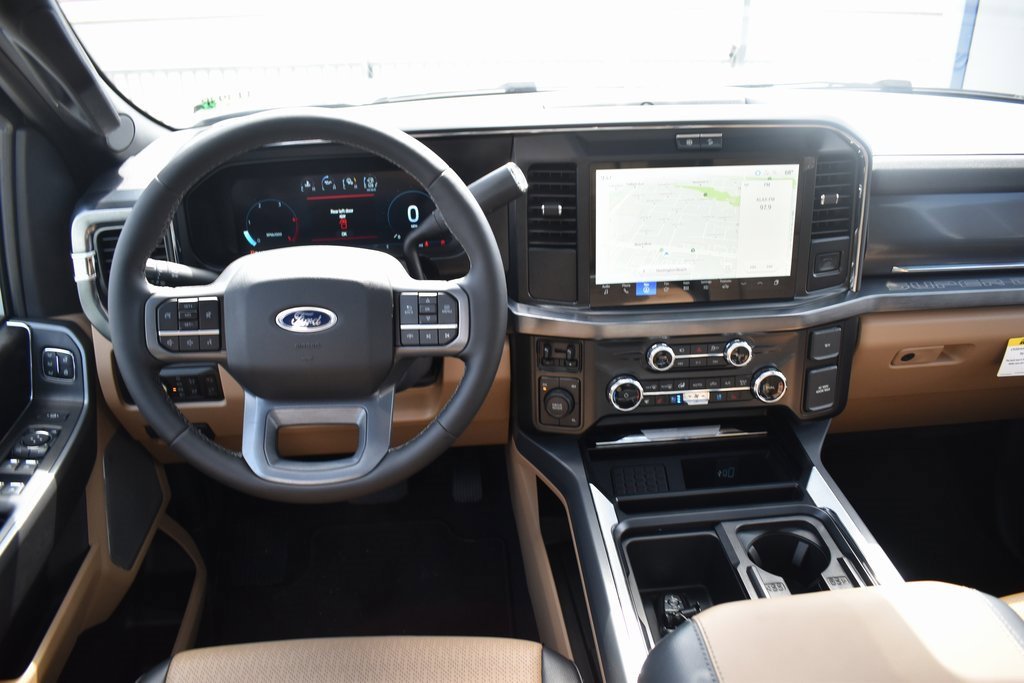 Used 2025 Ford F450 Lariat w/ FX4 Off-Road Package image 20