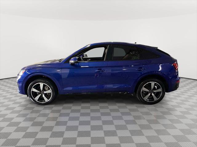 Used 2023 Audi Q5 2.0T Premium Plus w/ Premium Plus Package AWD/4WD image 6