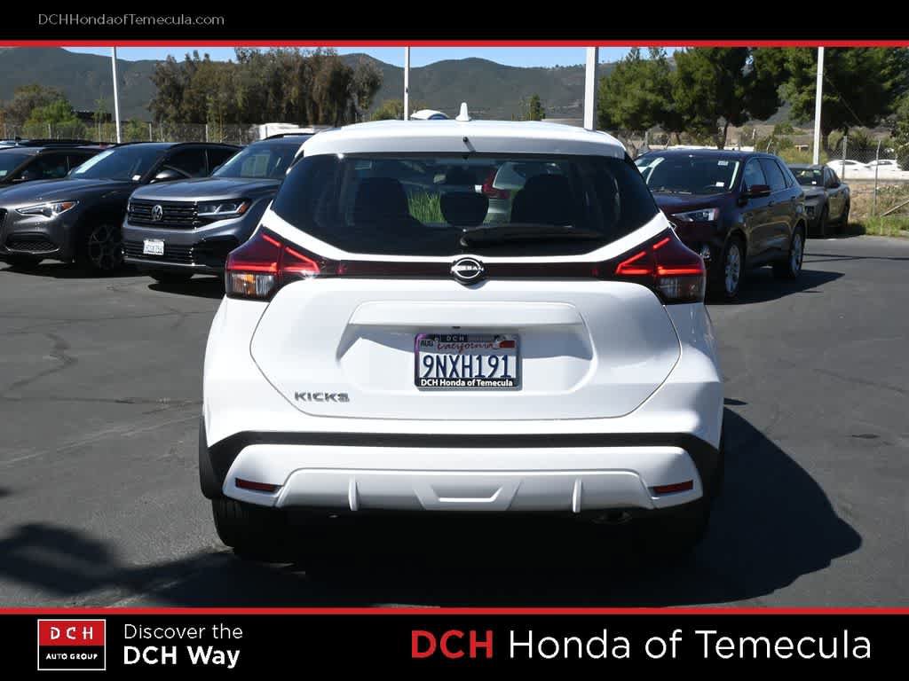 Used 2024 Nissan Kicks S FWD image 6