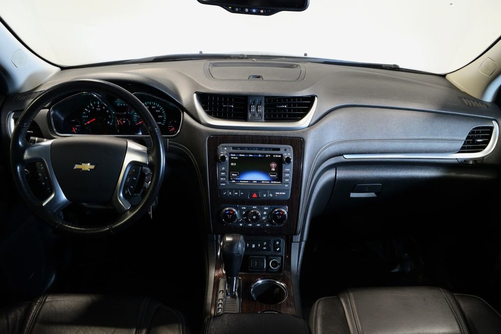 Used 2017 Chevrolet Traverse Premier image 16